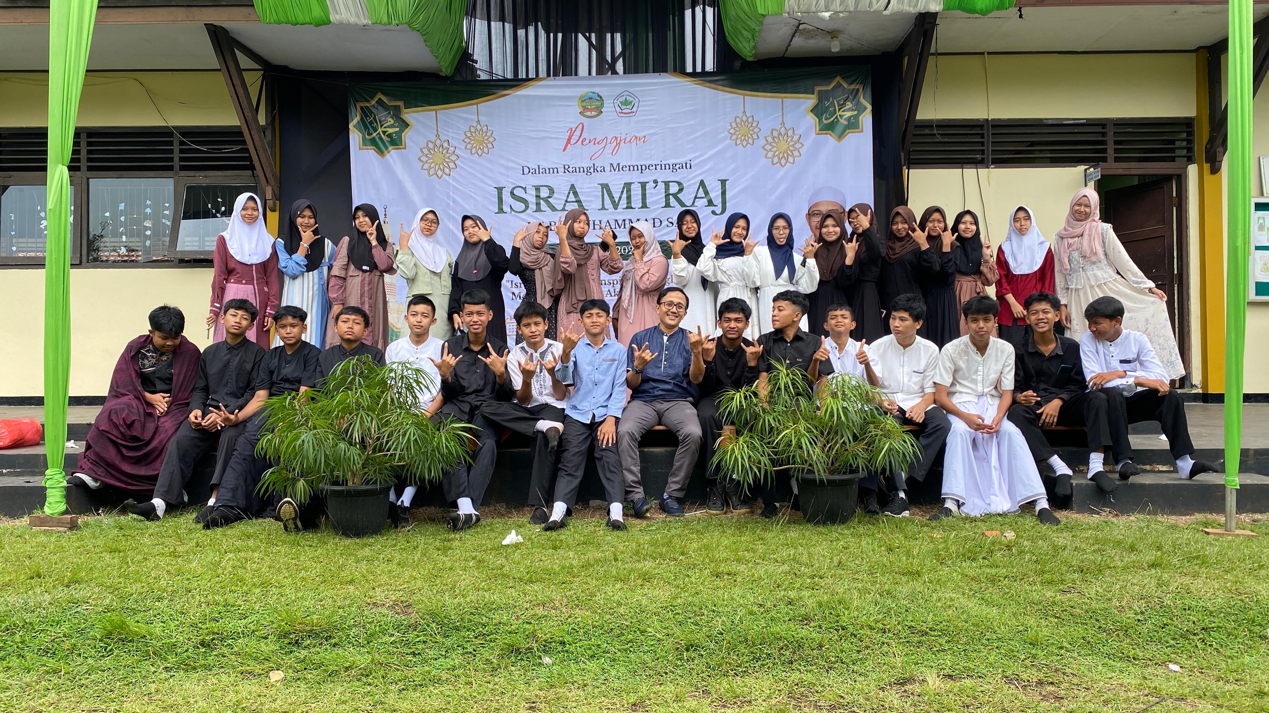 Kenangan 9B foto 14