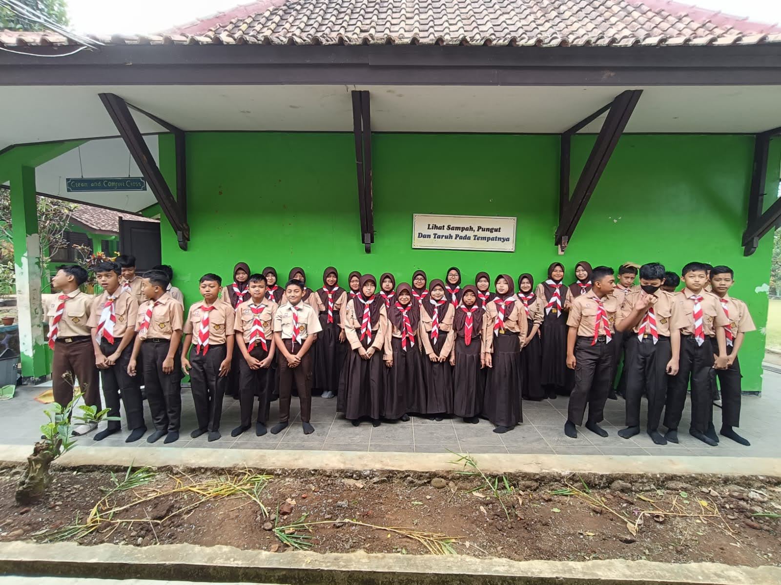 Kenangan 9B foto 21