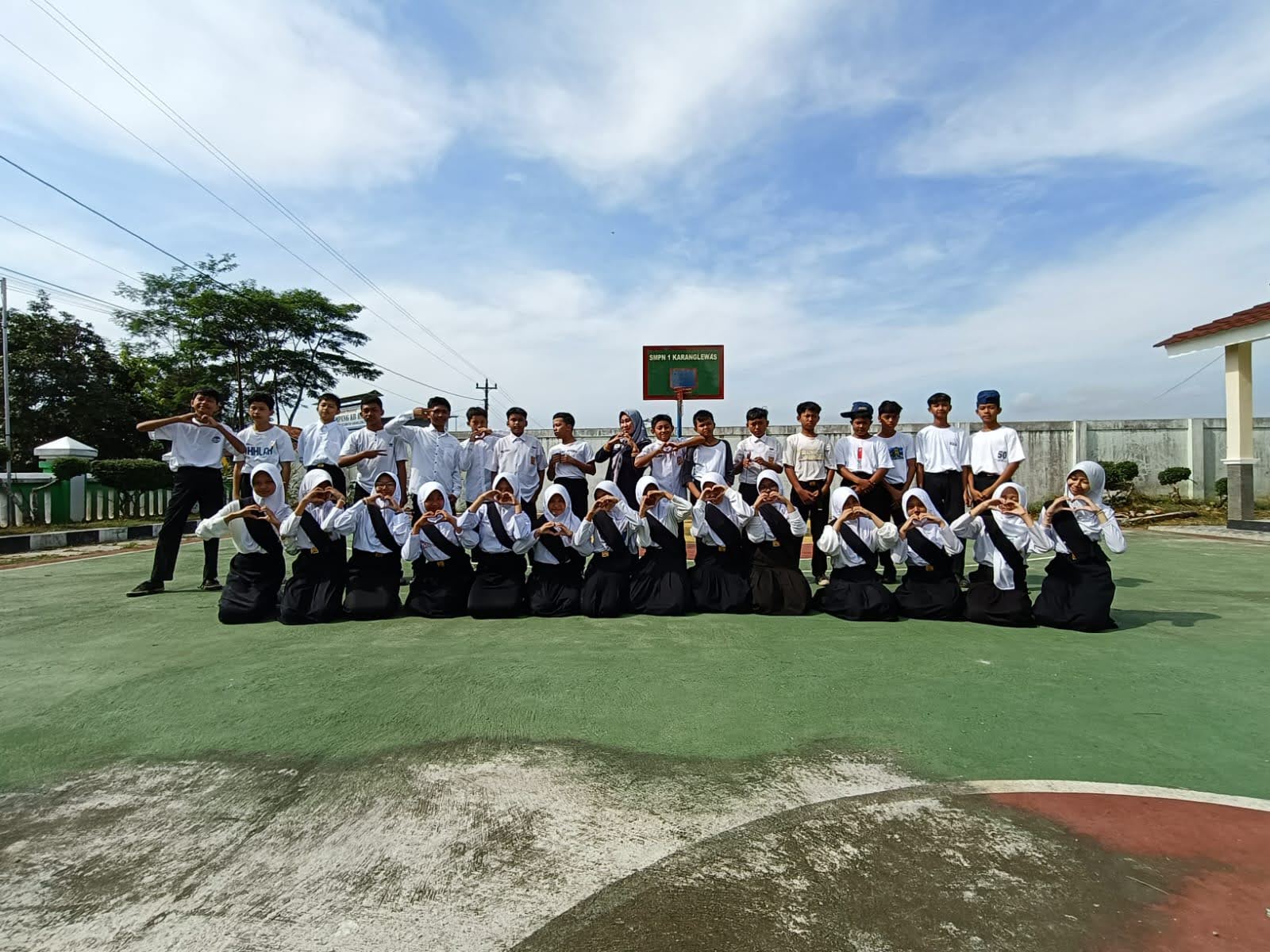 Kenangan 9B foto 24
