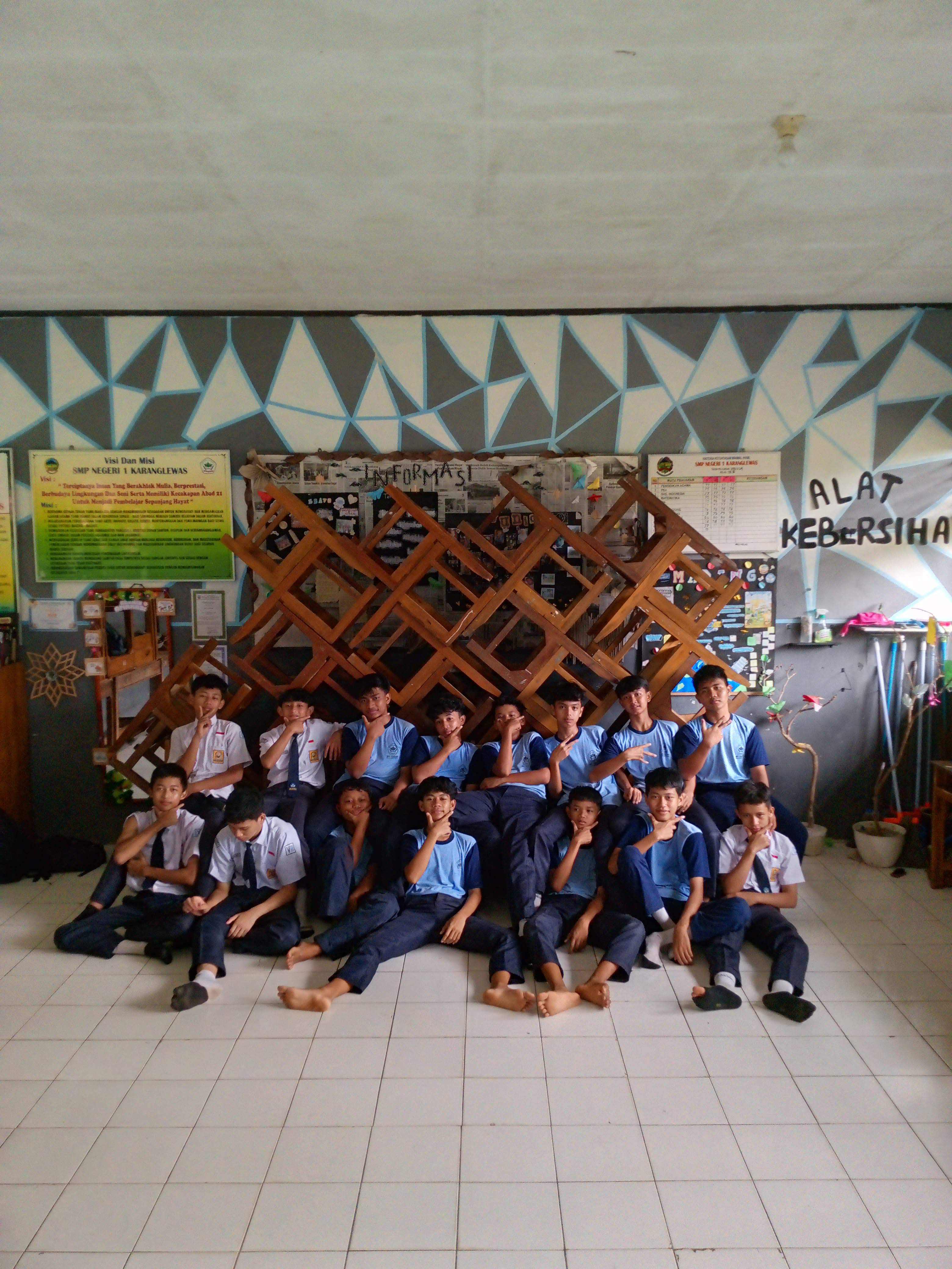 Kenangan 9B foto 31