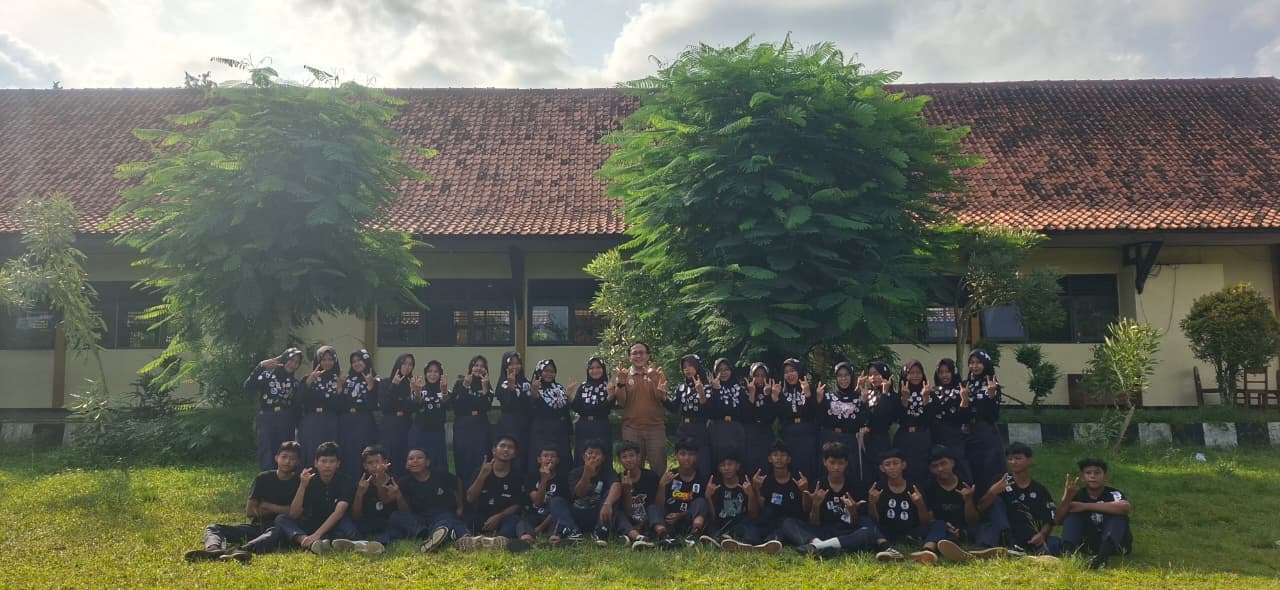 Kenangan 9B 1